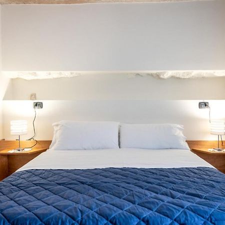 Finestre Sul Teatro - Catania - Parking Included Appartement Buitenkant foto