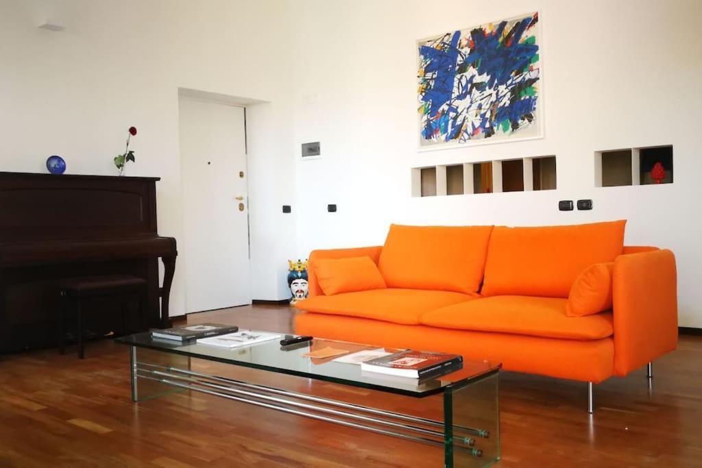 Finestre Sul Teatro - Catania - Parking Included Appartement Buitenkant foto