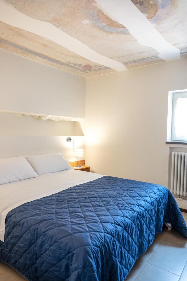 Finestre Sul Teatro - Catania - Parking Included Appartement Buitenkant foto